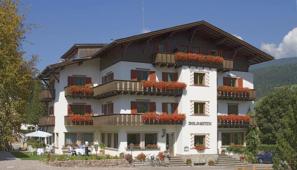 Hotel Dolomiten Welsberg Exterior foto